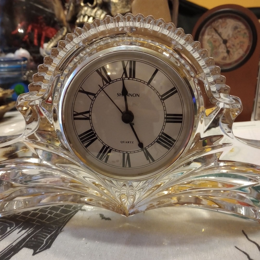 SHAN Elegant Crystal Clock with Black and Silver Accents